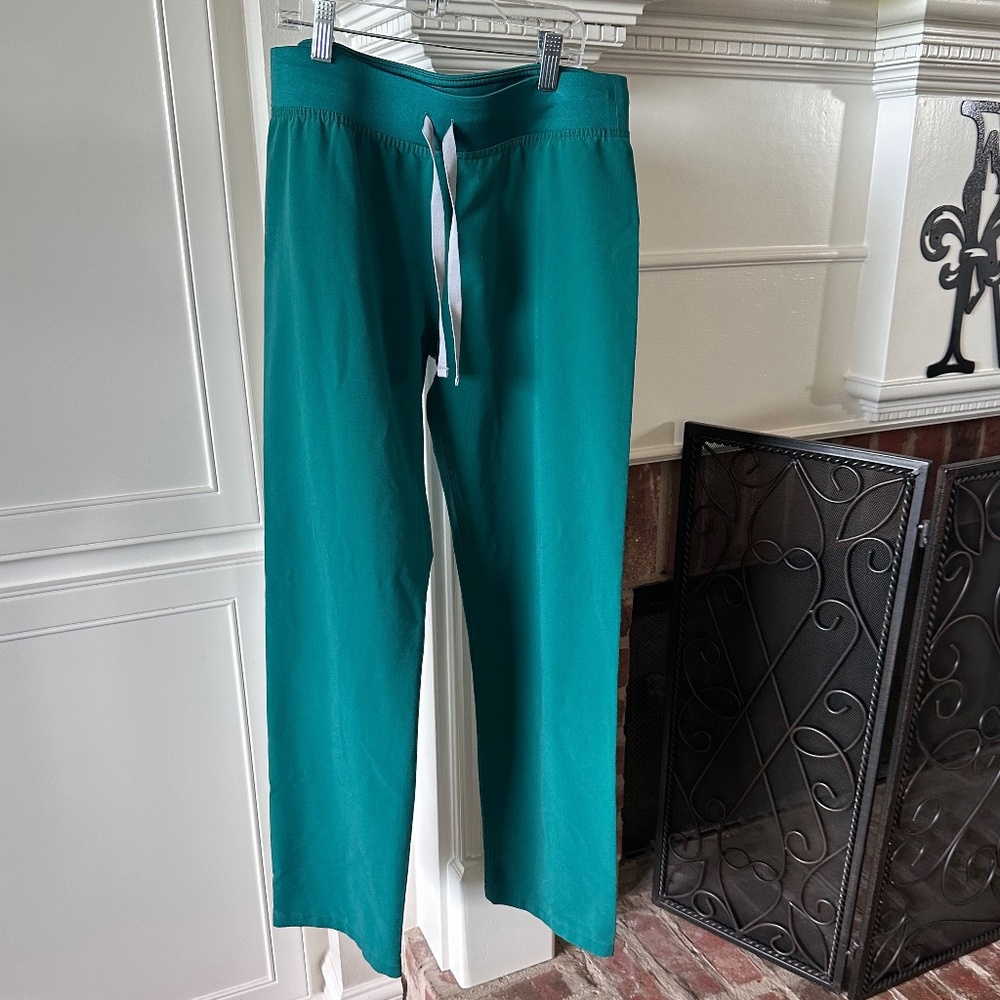 Figs Livingston Basic Scrub Pant